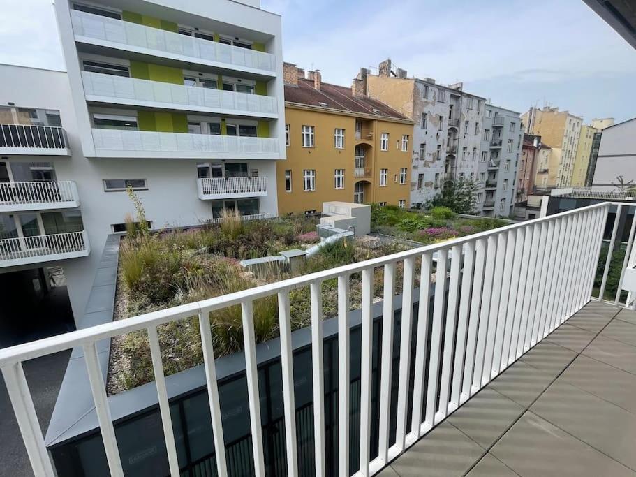 Apartment Karel With Garage Parking Prague Exterior photo
