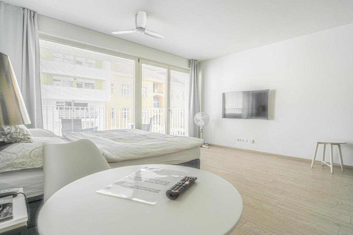 Apartment Karel With Garage Parking Prague Exterior photo